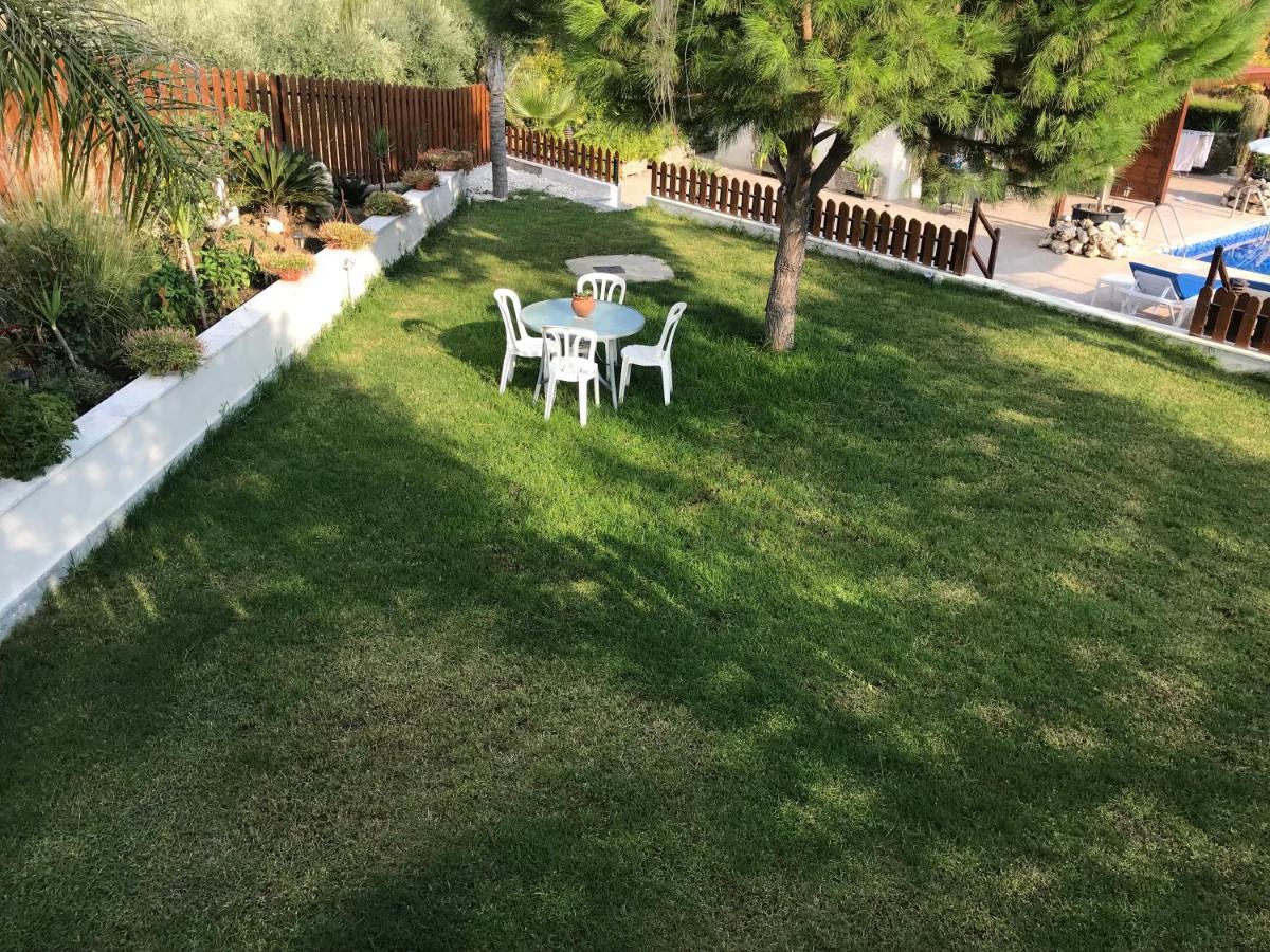 Sofros Valley Hills Chalet Agios Mamas ภายนอก รูปภาพ